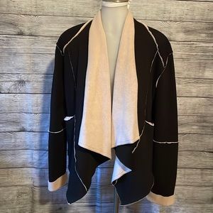 Incredibly Soft & Cozy Seamed Fleece Jacket